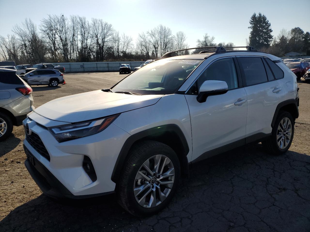 2024 TOYOTA RAV4 XLE PREMIUM VIN:2T3A1RFV3RW420420