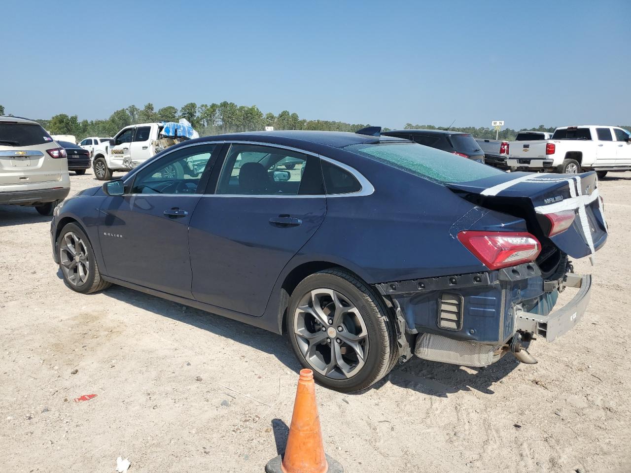 2022 CHEVROLET MALIBU LT VIN:1G1ZD5ST8NF117774