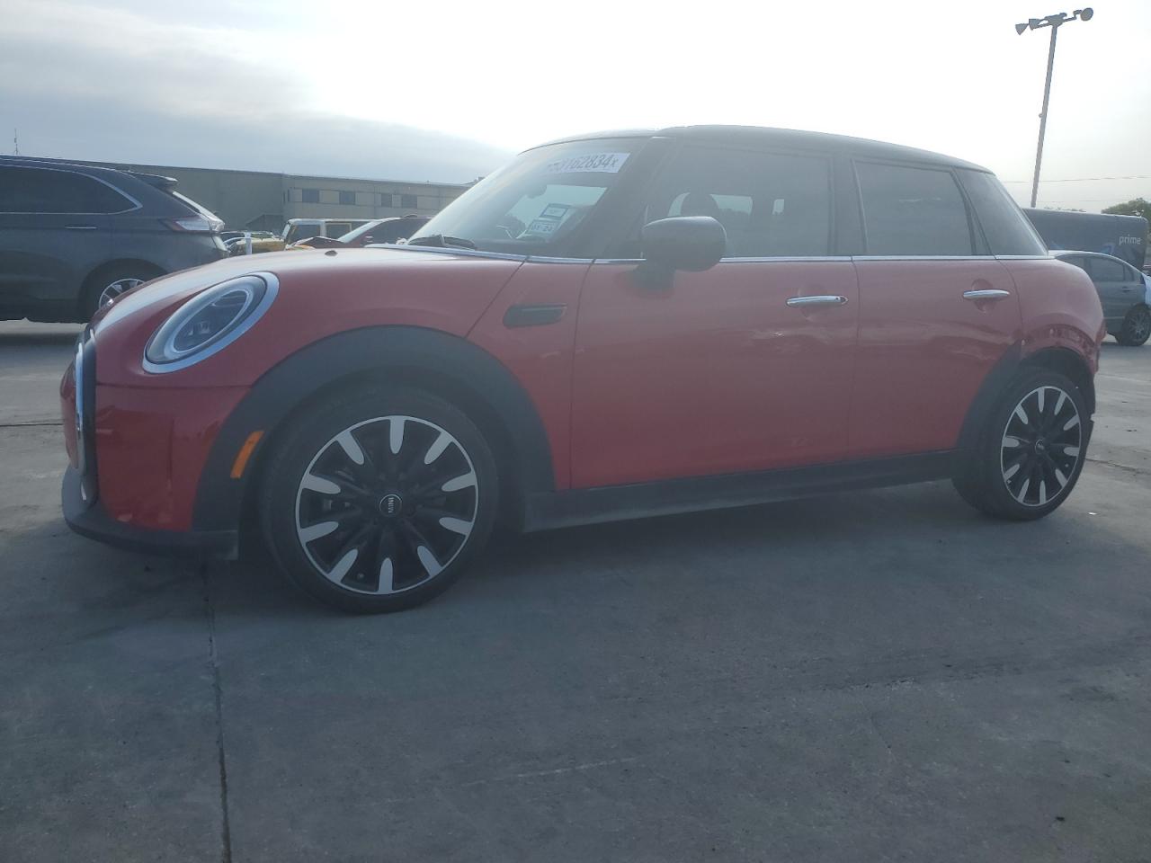 2022 MINI COOPER  VIN:WMW33DK01N2R93493