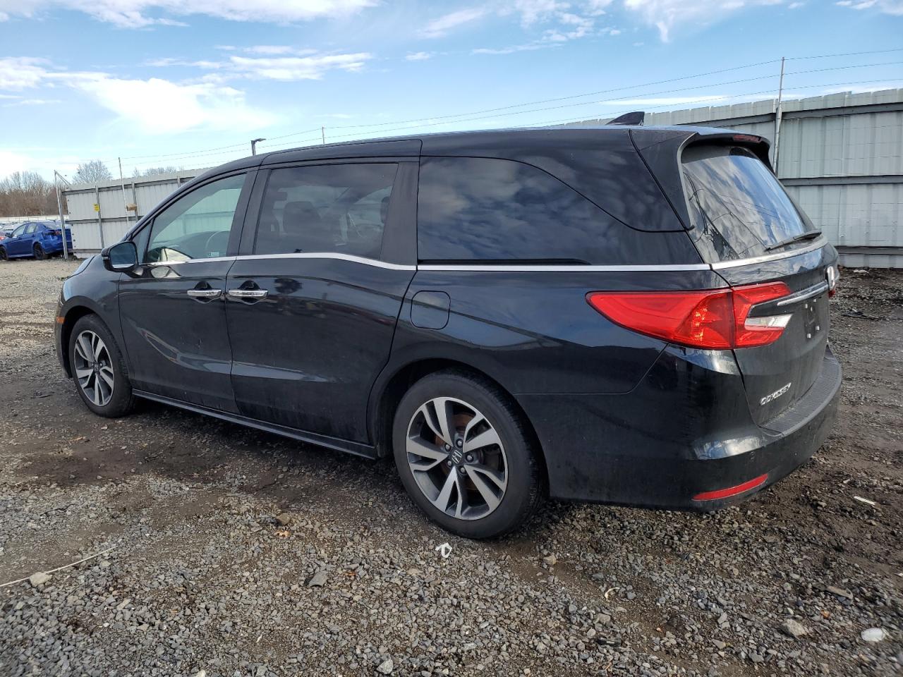 2022 HONDA ODYSSEY TOURING VIN:5FNRL6H84NB002810