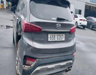 2019 Hyundai Santa FE KMHS281CDKU165818 VIN:KMHS281CDKU165818