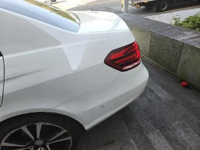 2015 Mercedes-Benz E 220 VIN: