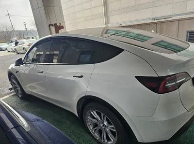 2023 Tesla Model Y VIN: