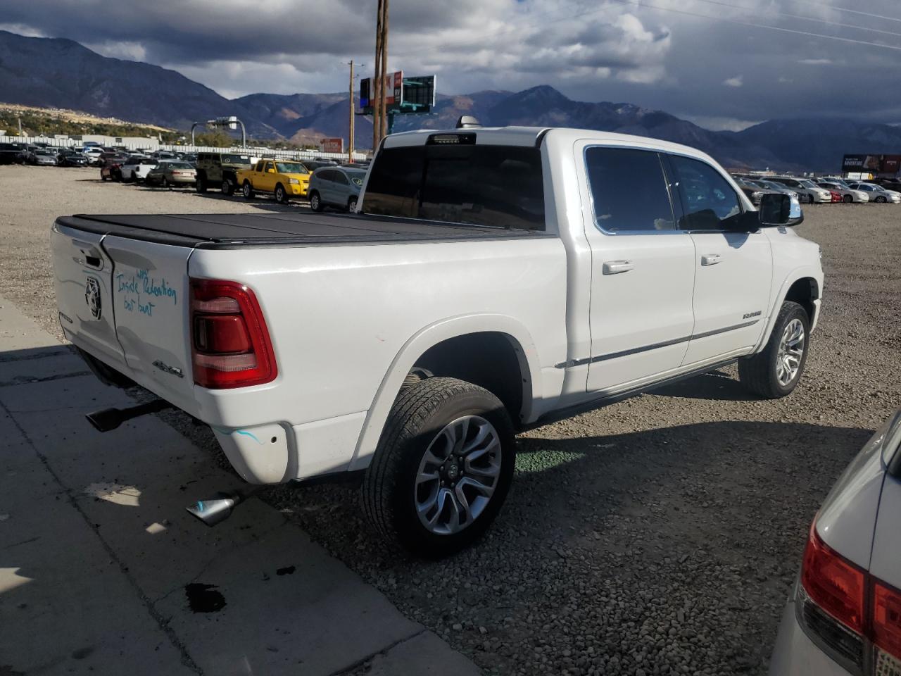 2023 RAM 1500 LIMITED VIN:1C6SRFHT1PN636186