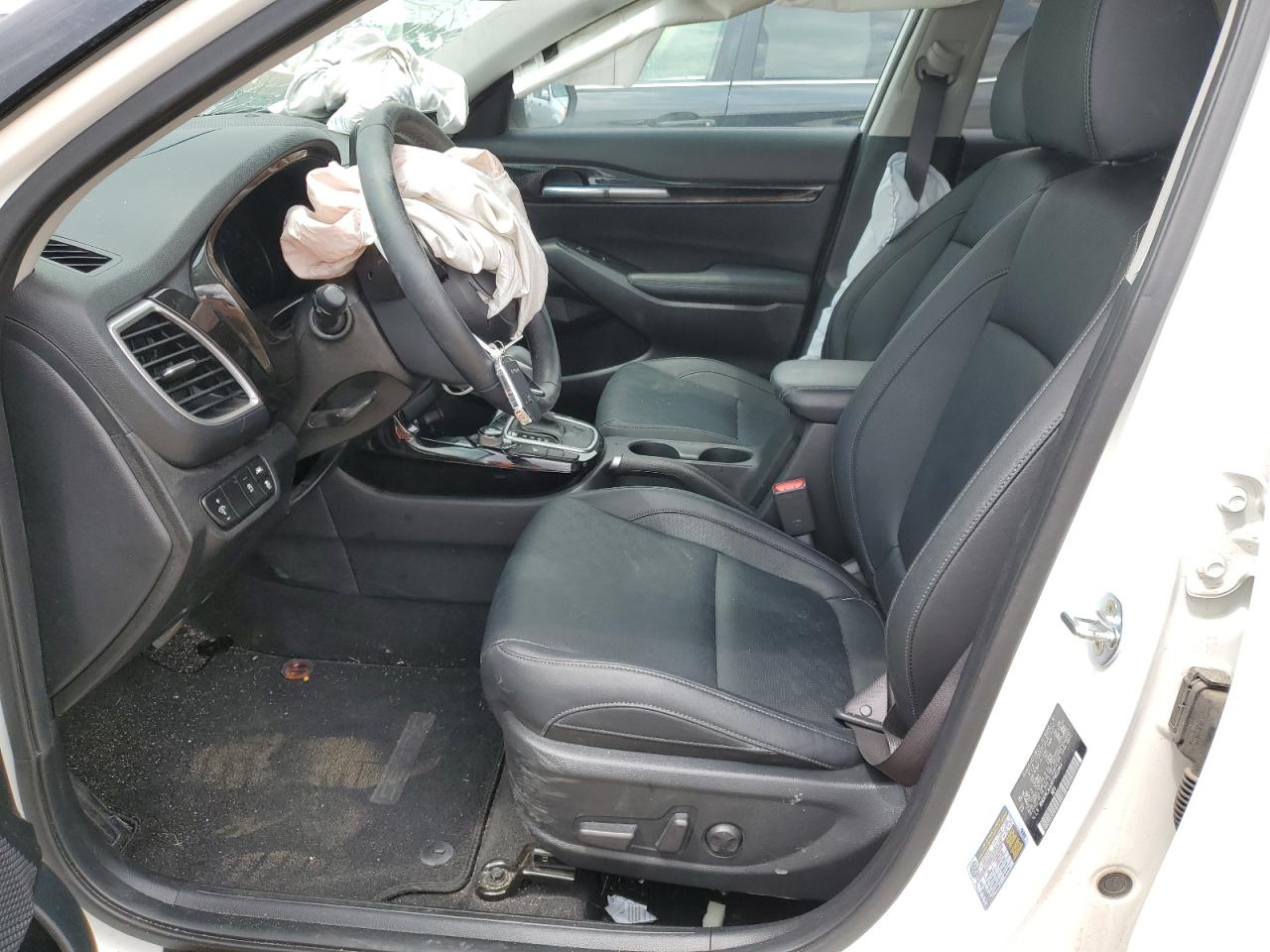 2023 KIA SELTOS EX VIN:KNDERCAAXP7403344