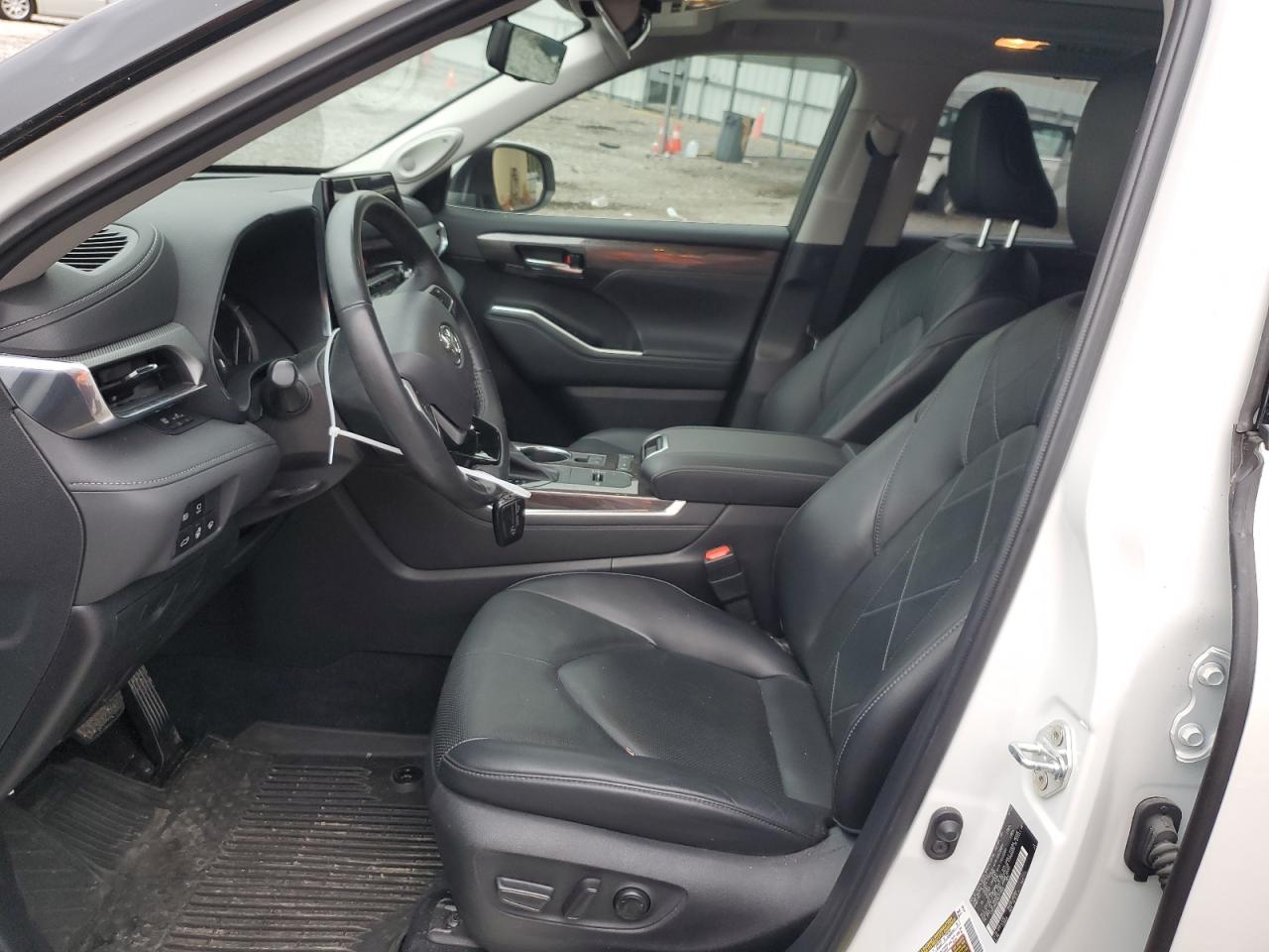 2022 TOYOTA HIGHLANDER PLATINUM VIN:5TDFZRAH2NS111985