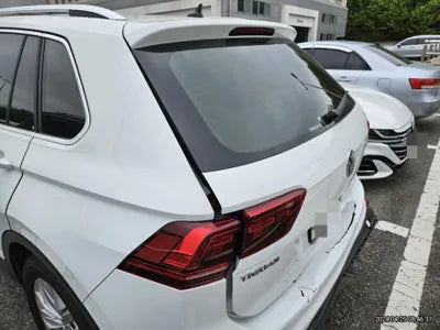 2020 Volkswagen Tiguan VIN: