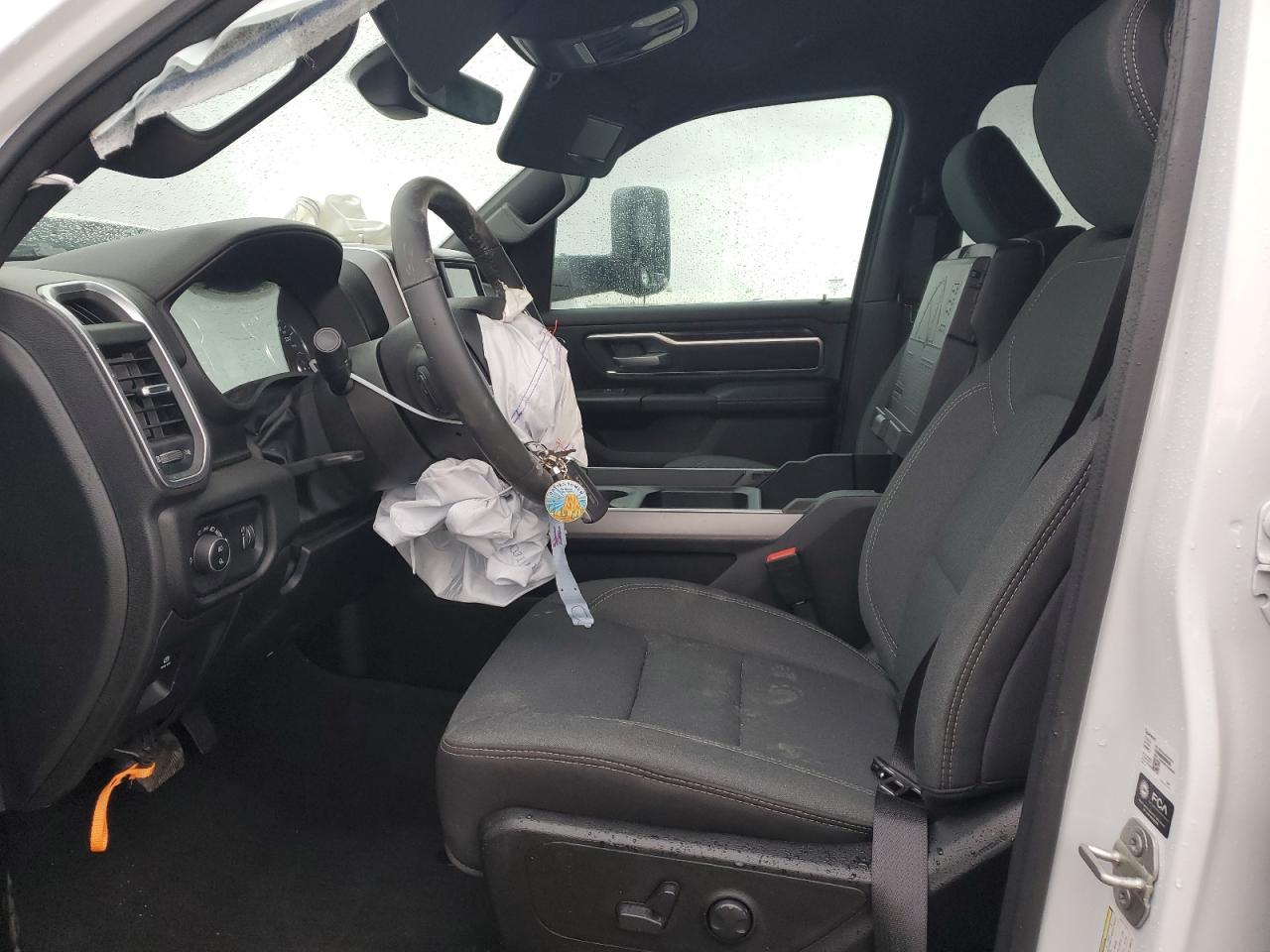 2024 RAM 1500 BIG HORN/LONE STAR VIN:1C6SRFFT6RN115471