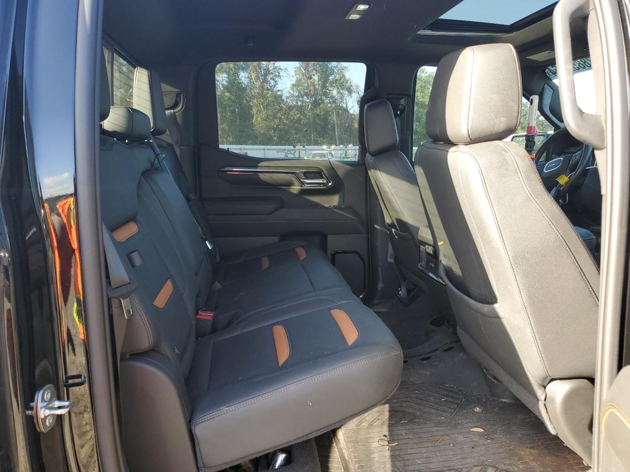2022 GMC SIERRA K1500 AT4 VIN:3GTUUEET3NG527491