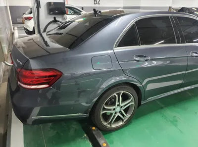 2016 Mercedes-Benz E 250 WDDHF9HB2GB256530 VIN:WDDHF9HB2GB256530