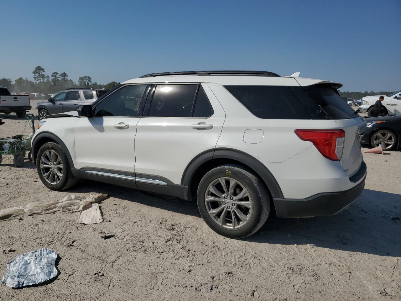 2022 FORD EXPLORER XLT VIN:1FMSK7DHXNGA79781