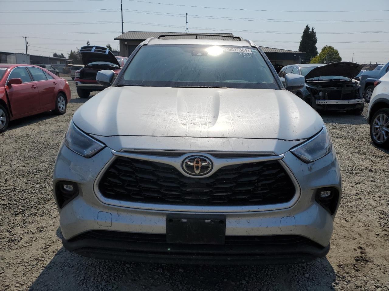 2022 TOYOTA HIGHLANDER XLE VIN:5TDGZRBH9NS595107