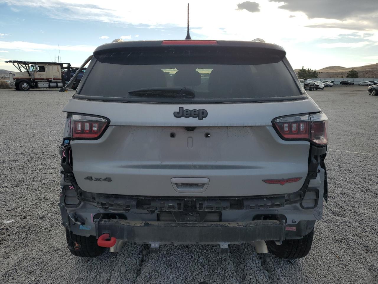 2024 JEEP COMPASS TRAILHAWK VIN:3C4NJDDN2RT588709