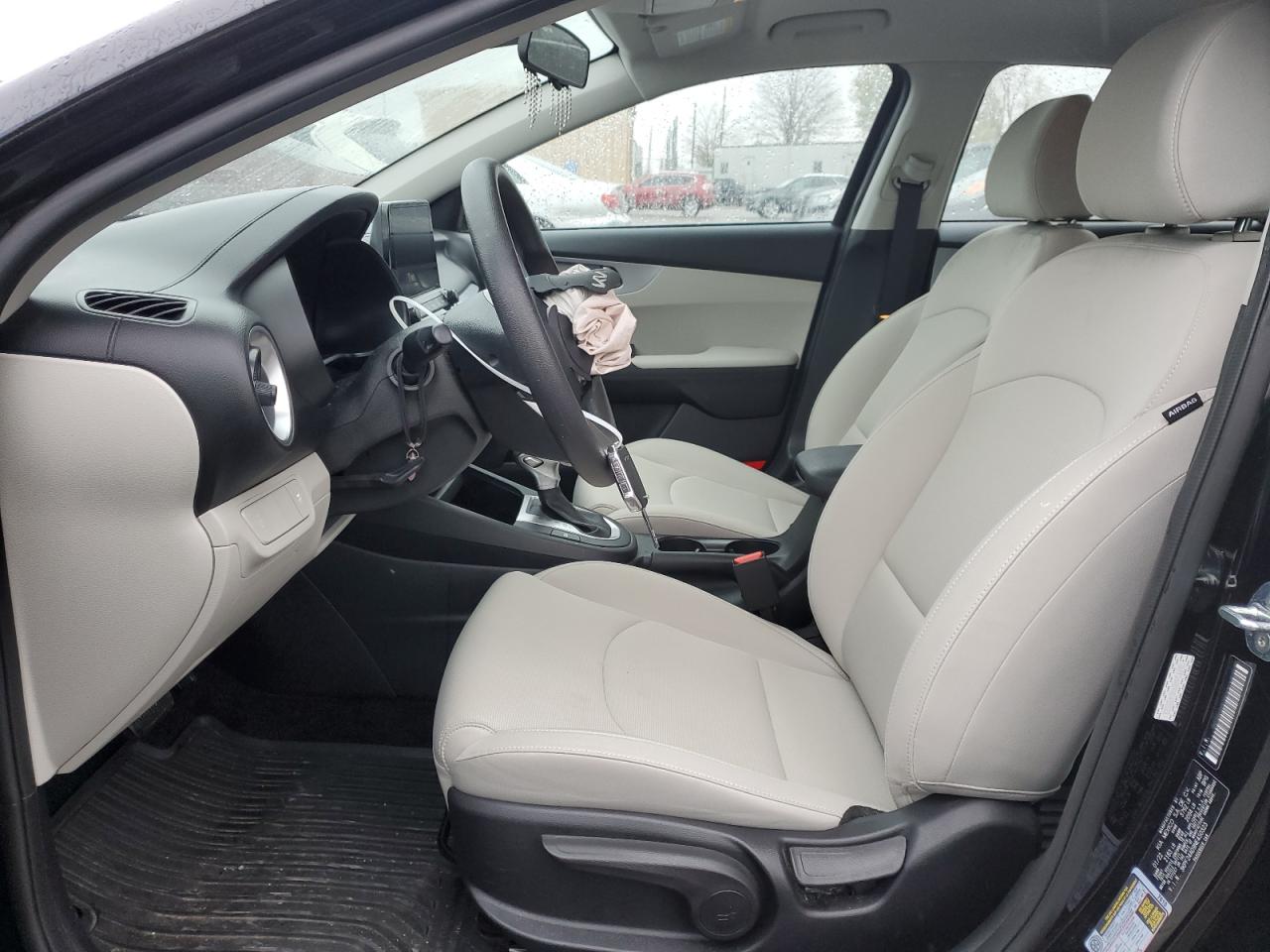 2022 KIA FORTE FE VIN:3KPF24AD9NE450323