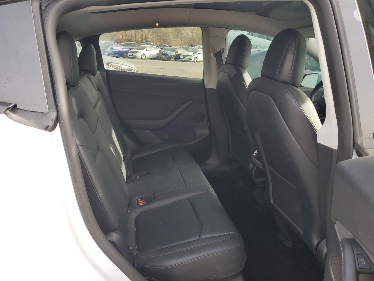 2022 TESLA MODEL Y  VIN:7SAYGDEF9NF460367