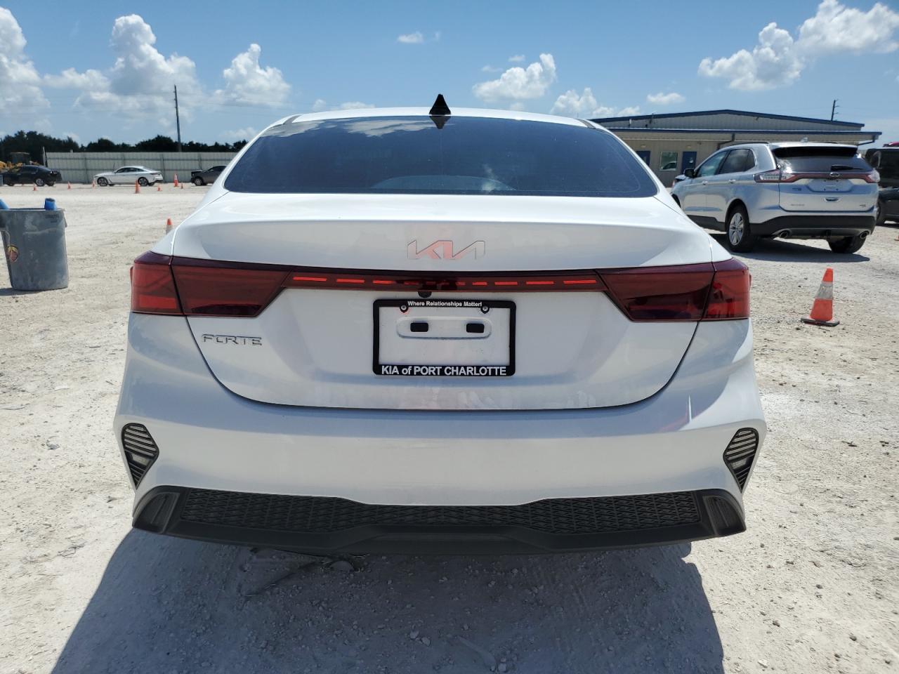 2023 KIA FORTE LX VIN:3KPF24AD4PE588399