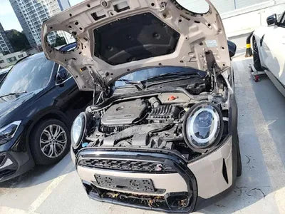 2021 MINI Cooper VIN: