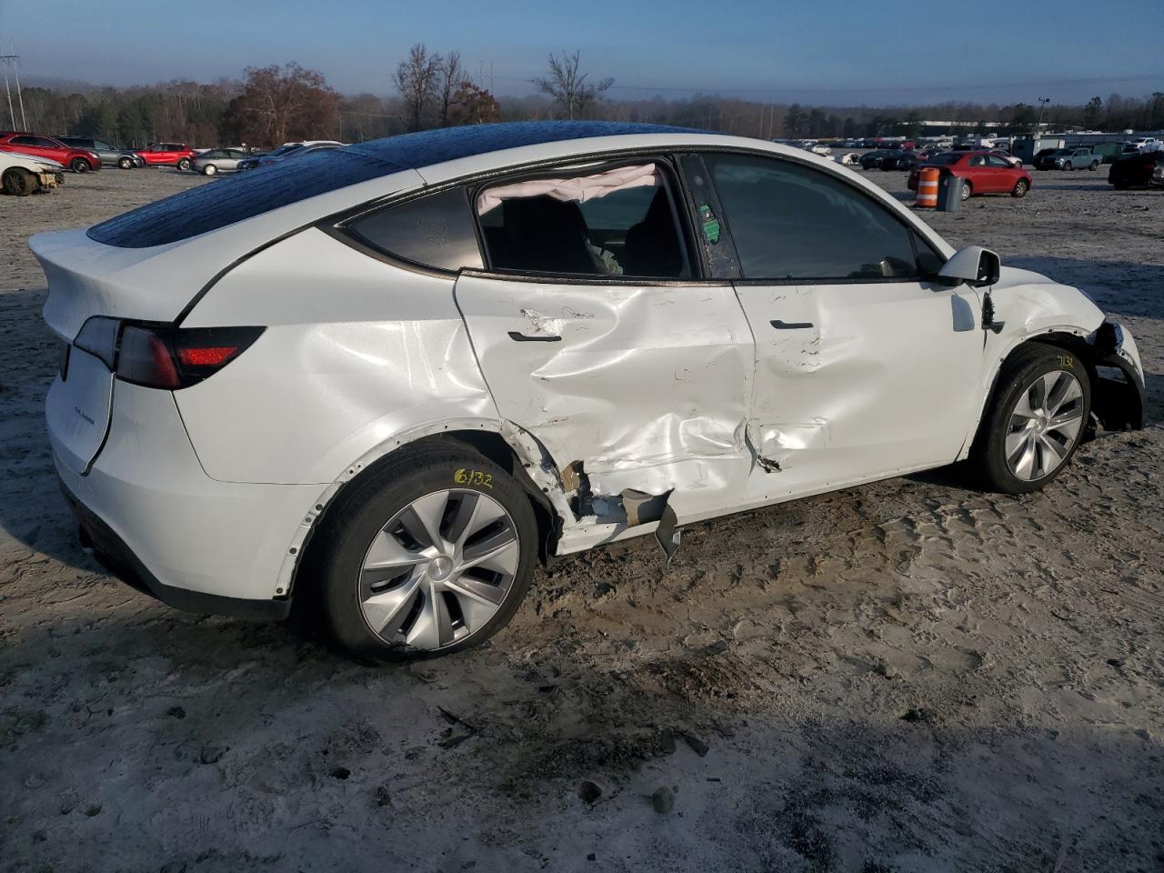 2023 TESLA MODEL Y  VIN:7SAYGDEEXPA118272
