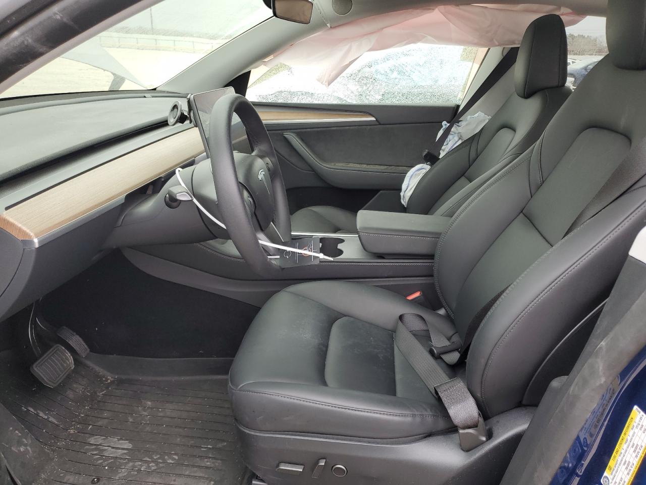 2024 TESLA MODEL Y  VIN:7SAYGDEE8RA270456