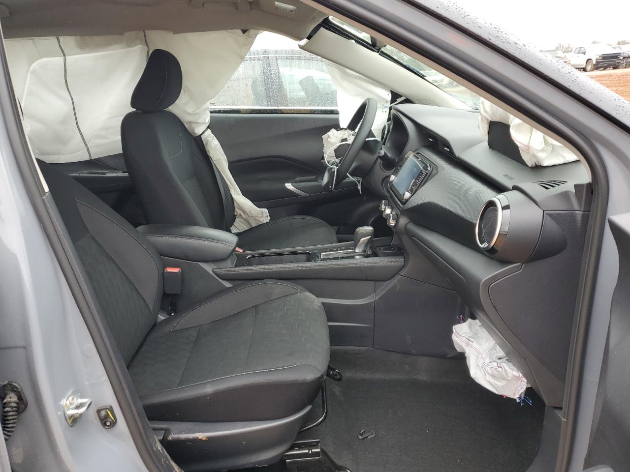 2024 NISSAN KICKS SV VIN:3N1CP5CV2RL517171