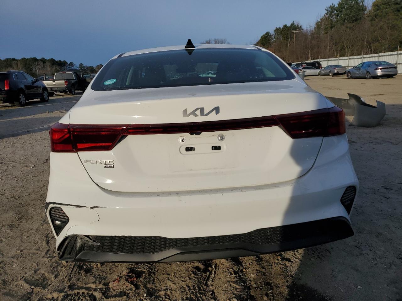 2024 KIA FORTE LX VIN:3KPF24AD4RE802021