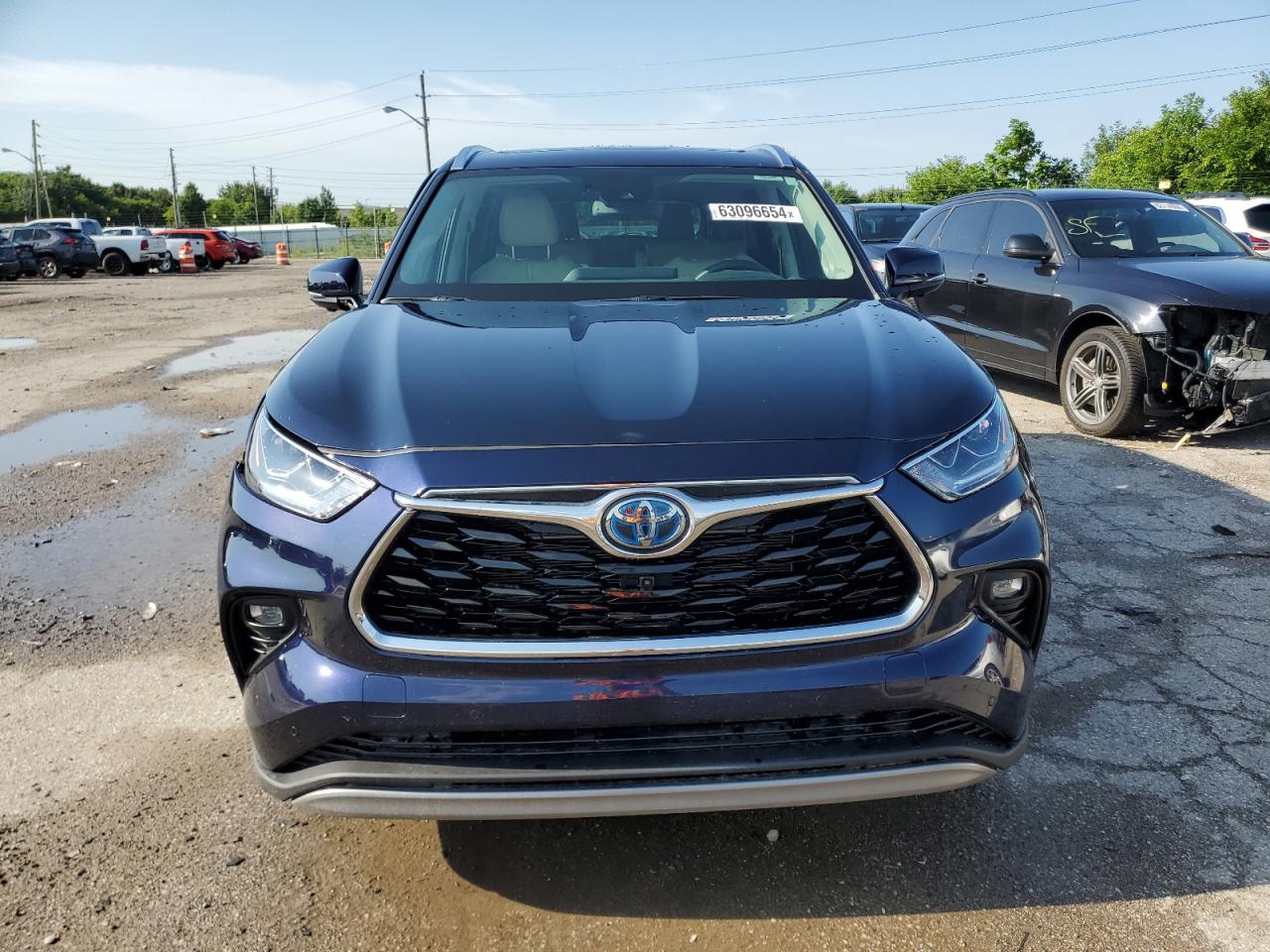 2023 TOYOTA HIGHLANDER HYBRID LIMITED VIN:5TDEBRCH5PS124648