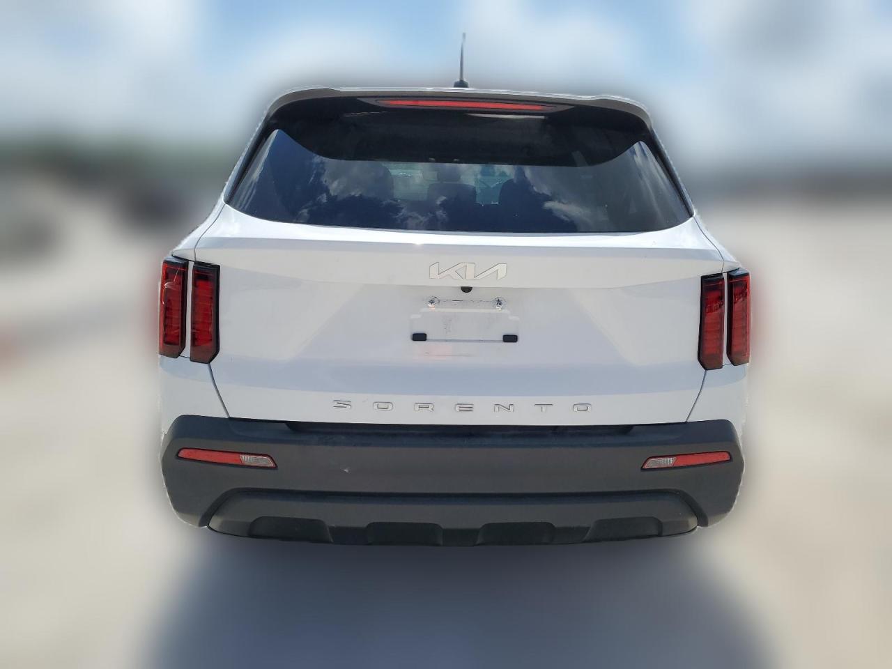 2022 KIA SORENTO LX VIN:5XYRG4LC0NG128675