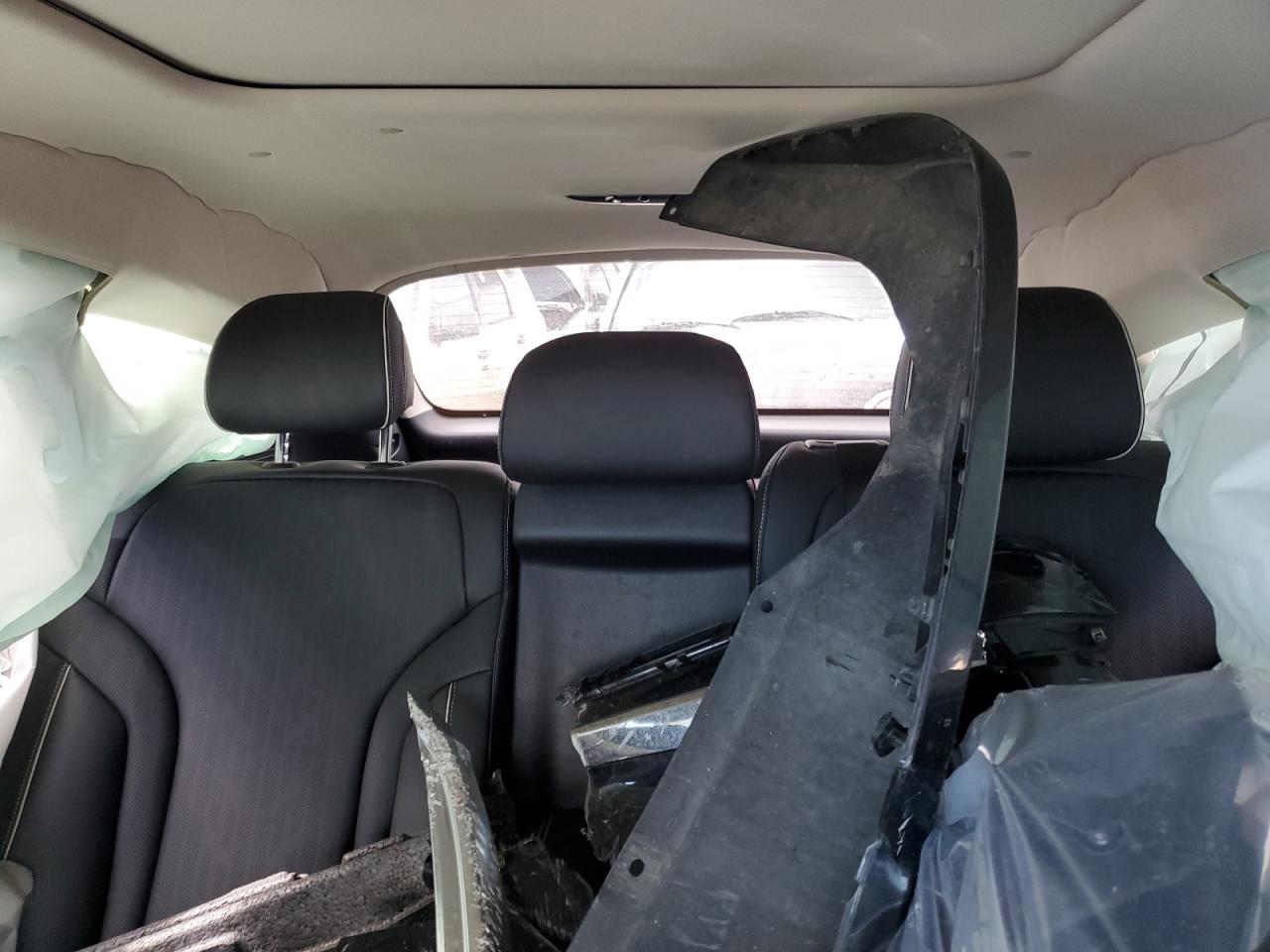 2022 GENESIS GV80 BASE VIN:KMUHBDSB0NU092050