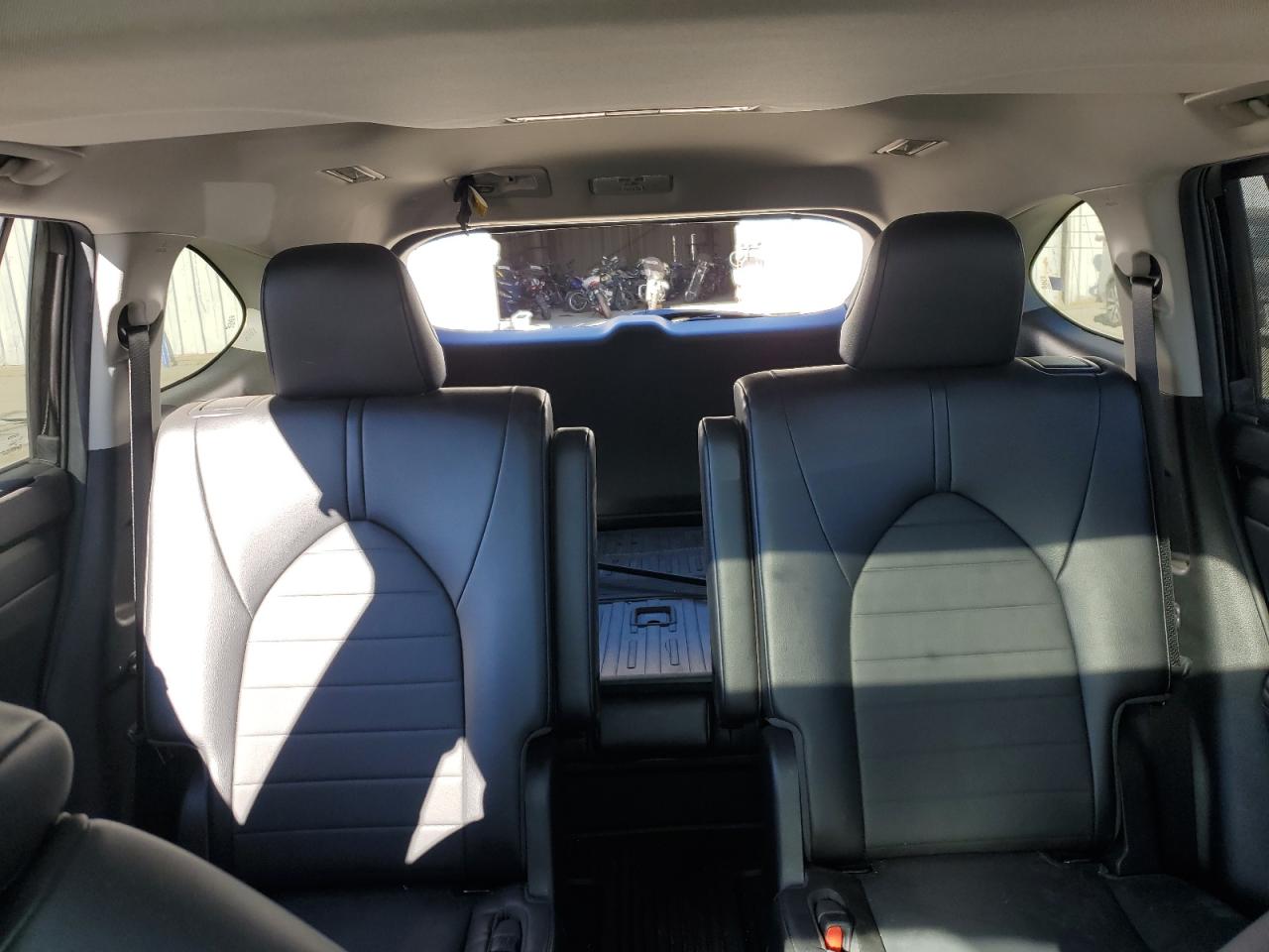2022 TOYOTA HIGHLANDER XLE VIN:5TDGZRBH1NS579192