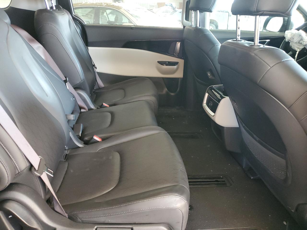 2024 KIA CARNIVAL EX VIN:KNDNC5H3XR6313818