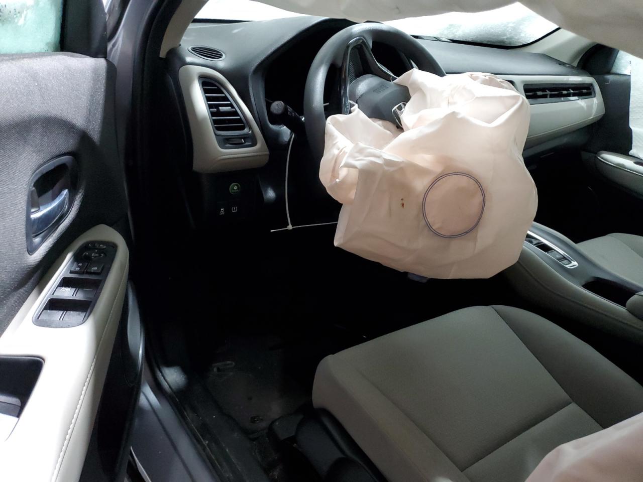 2022 HONDA HR-V LX VIN:3CZRU6H34NM703614