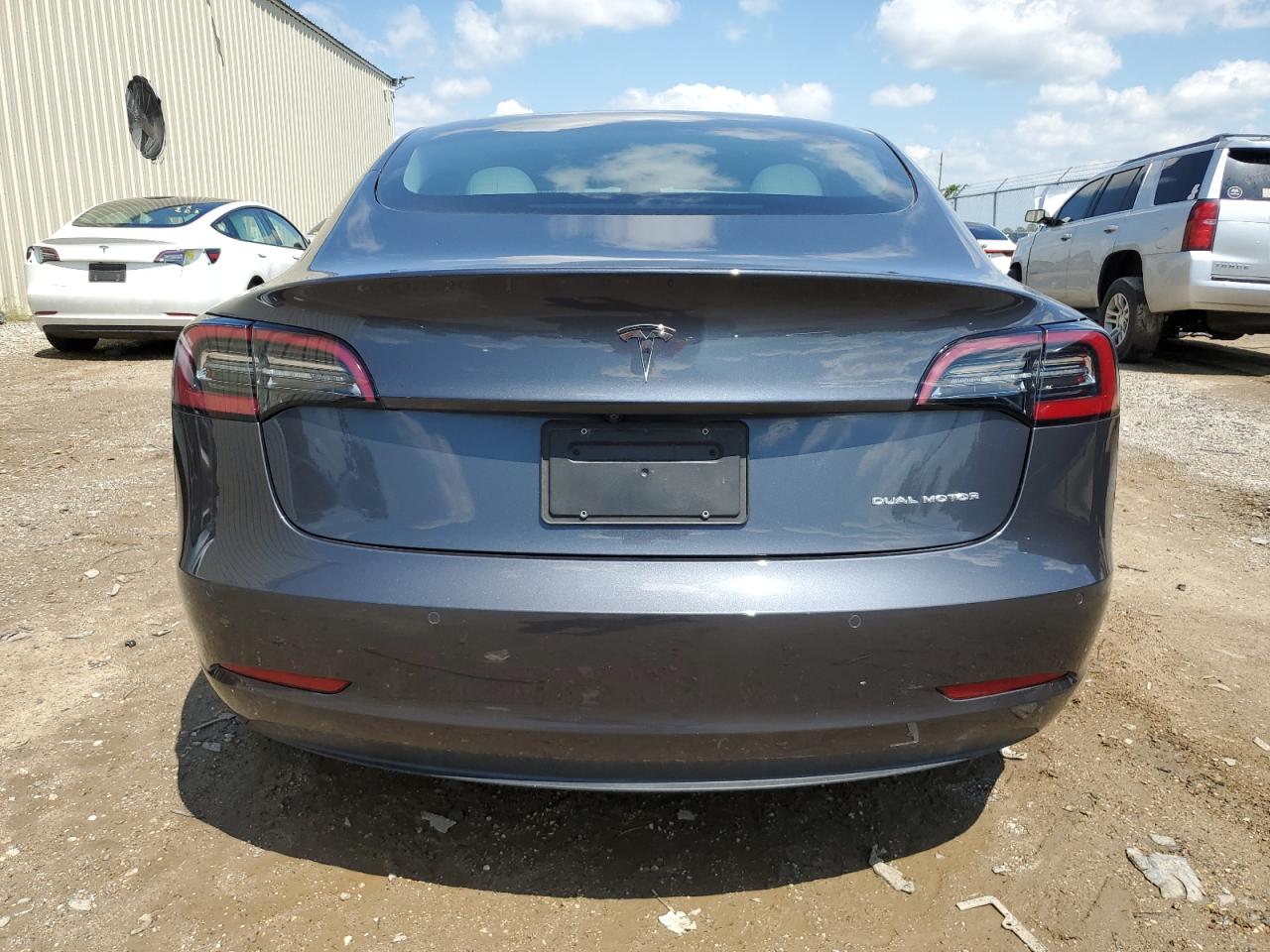 2022 TESLA MODEL 3  VIN:5YJ3E1EB8NF135959