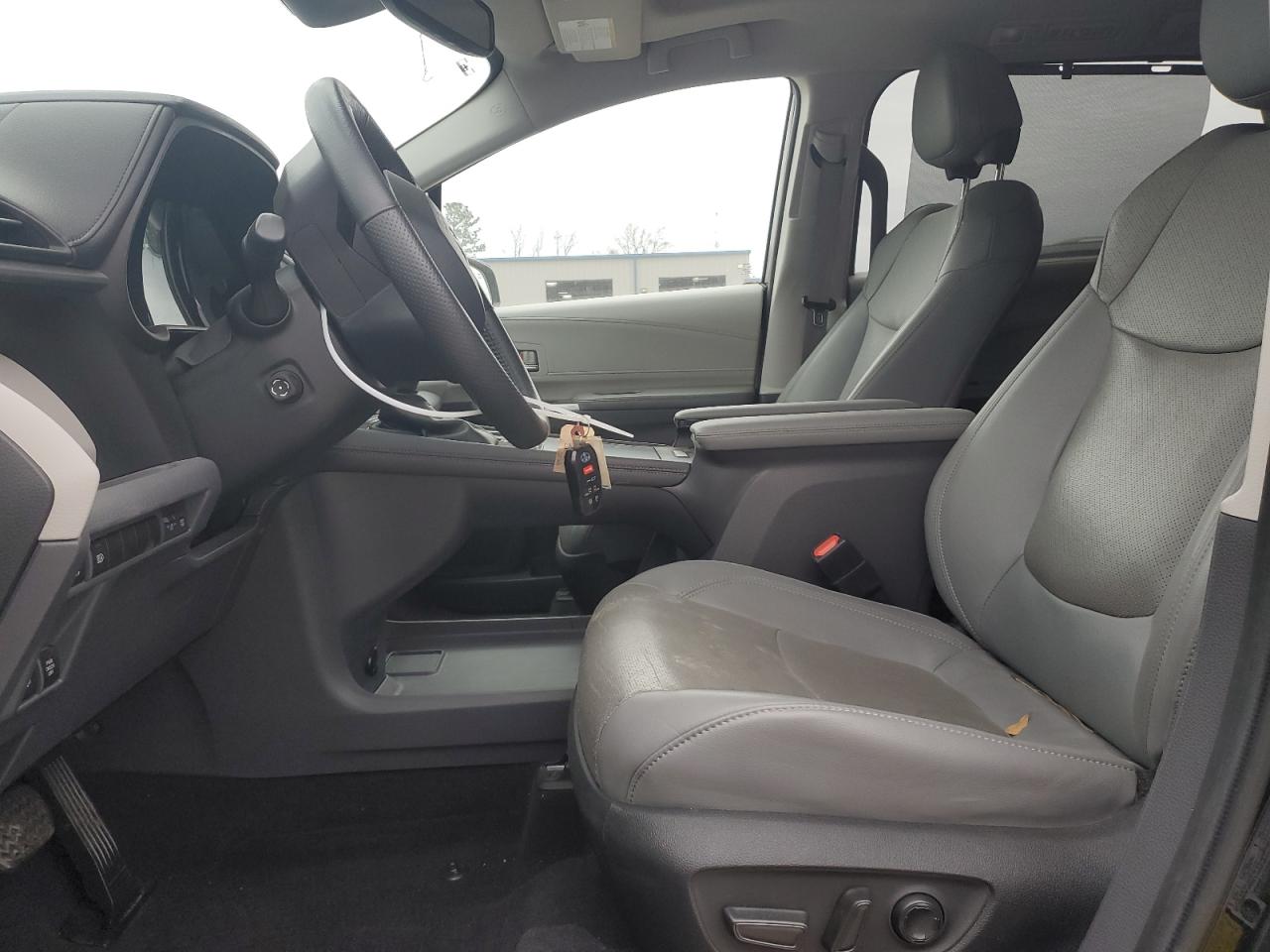2022 TOYOTA SIENNA LIMITED VIN:5TDZRKEC3NS096576