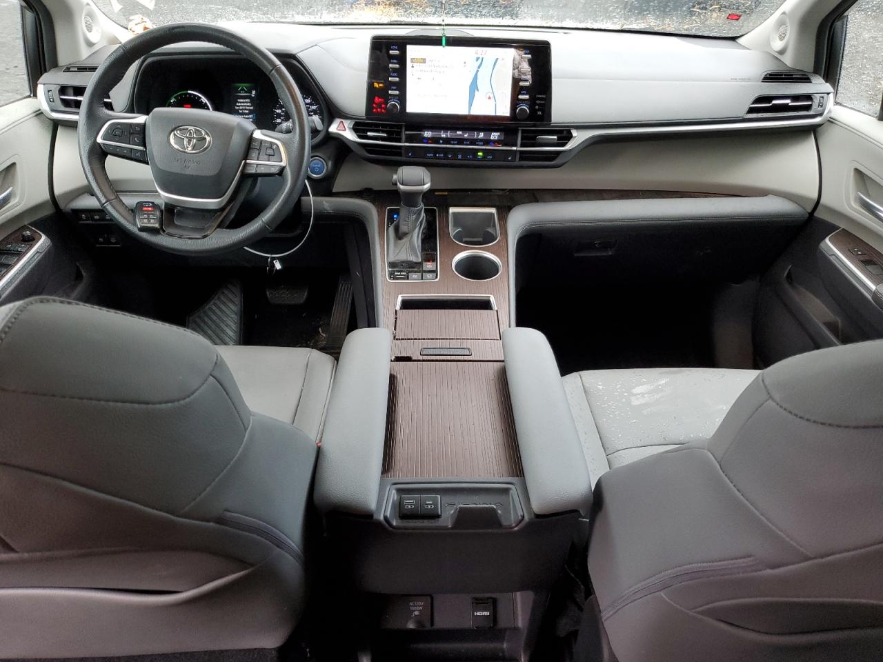 2022 TOYOTA SIENNA XLE VIN:5TDJRKEC6NS125999