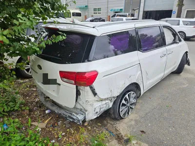 2015 Kia Carnival VIN: