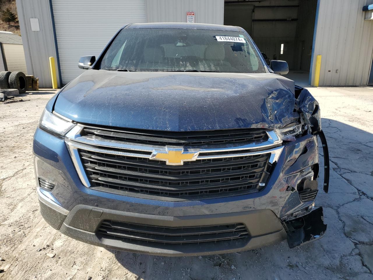 2022 CHEVROLET TRAVERSE LS VIN:1GNEVFKW6NJ176653