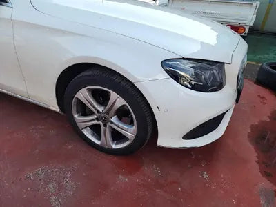 2018 Mercedes-Benz E 220 WDDZF0EB2JA428332 VIN:WDDZF0EB2JA428332