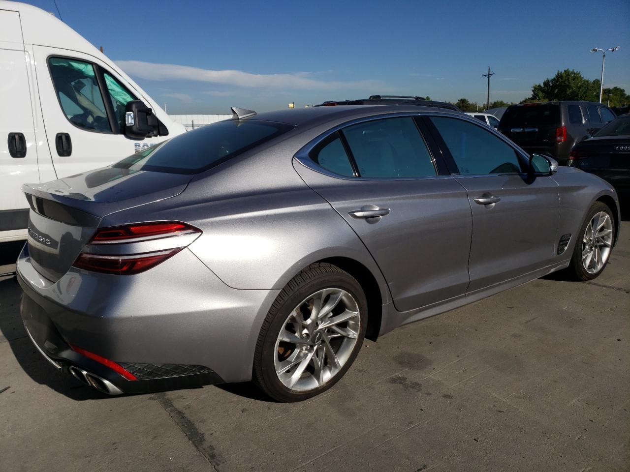 2022 GENESIS G70 BASE VIN:KMTG34TAXNU094665
