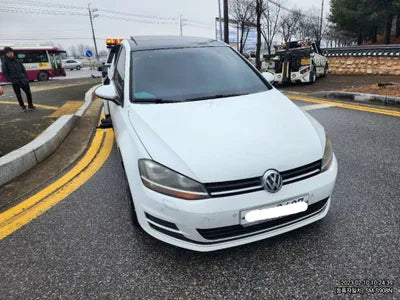 2015 Volkswagen Golf WVWZZZAUZFW037045 VIN:WVWZZZAUZFW037045
