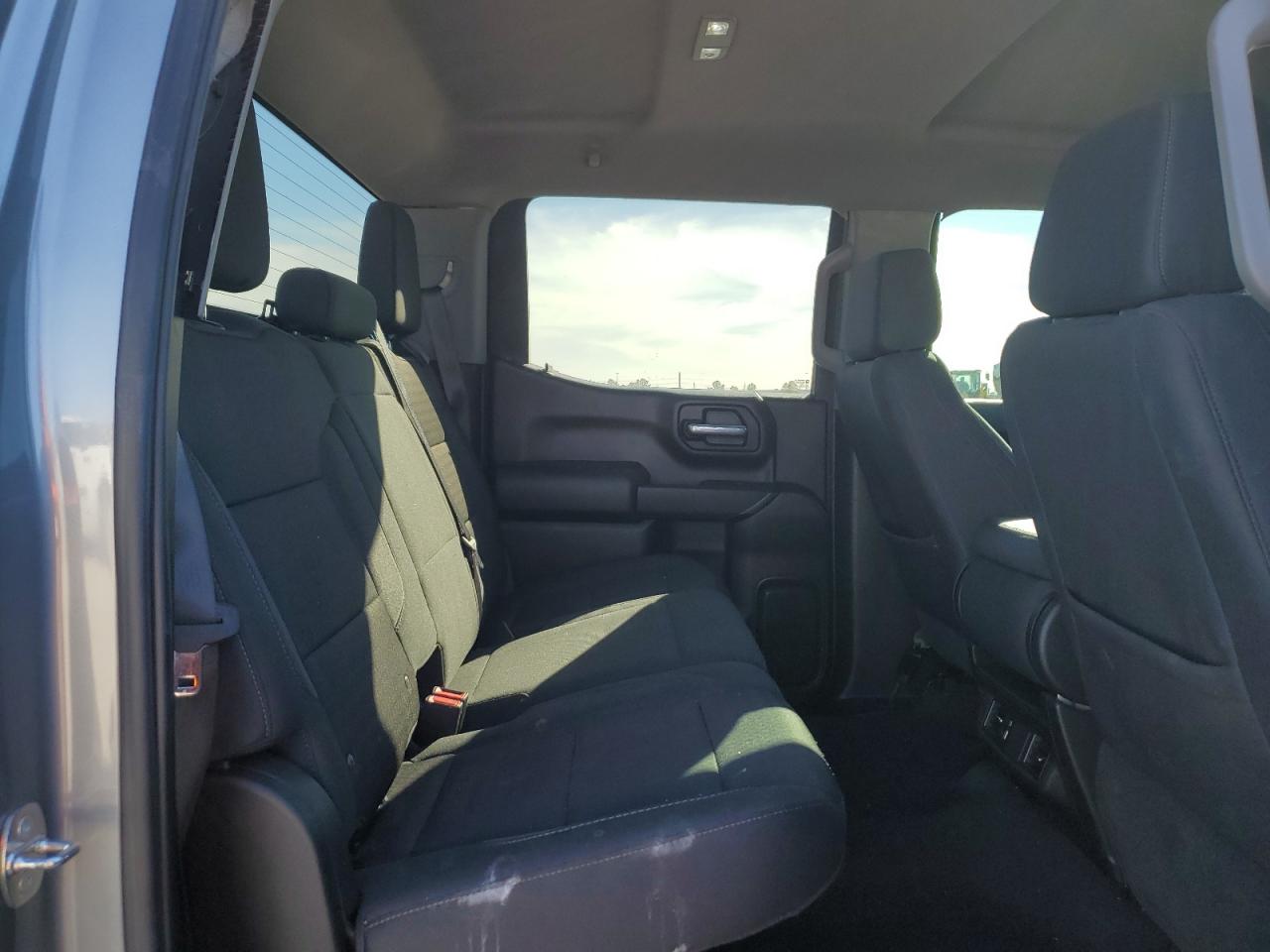 2024 CHEVROLET SILVERADO C1500 CUSTOM VIN:1GCPABEK2RZ102085