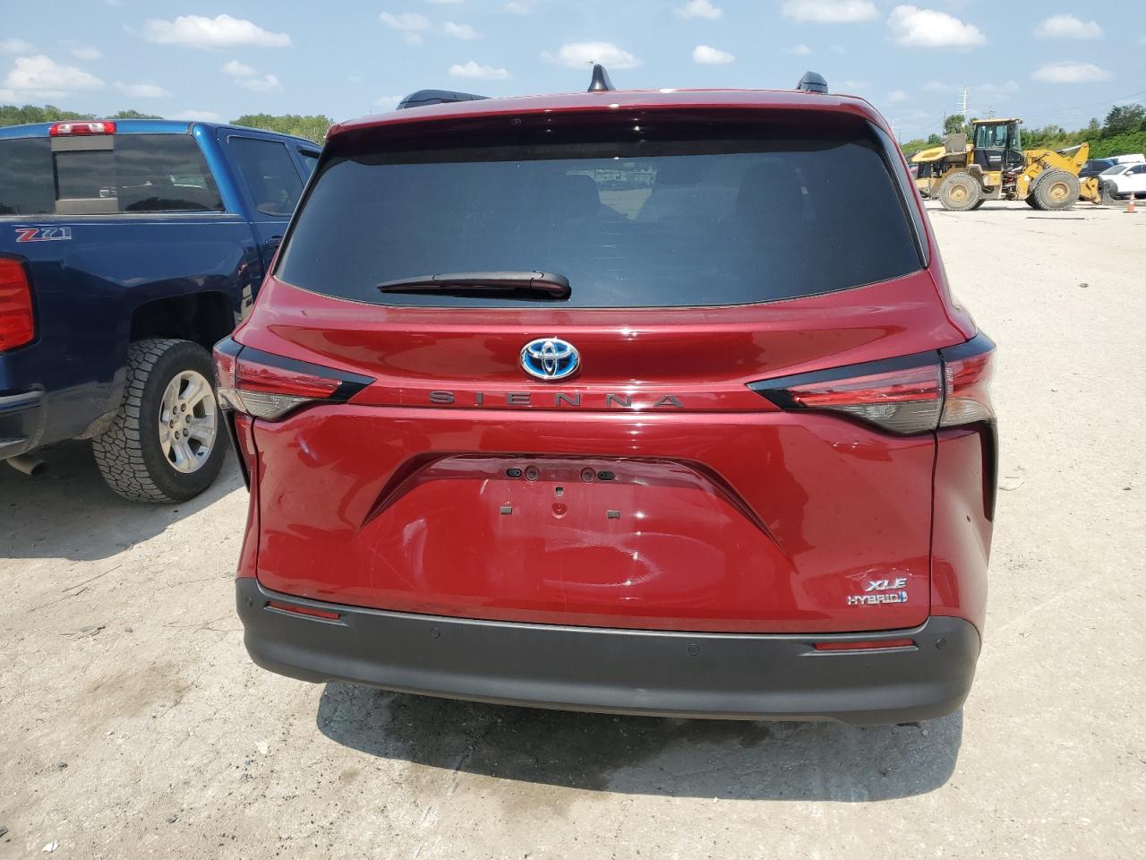 2022 TOYOTA SIENNA XLE VIN:5TDJRKECXNS090464