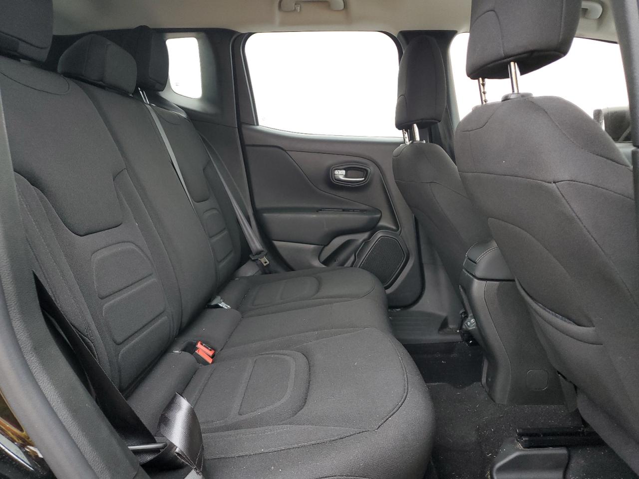 2022 JEEP RENEGADE LATITUDE VIN:ZACNJDB11NPN69437