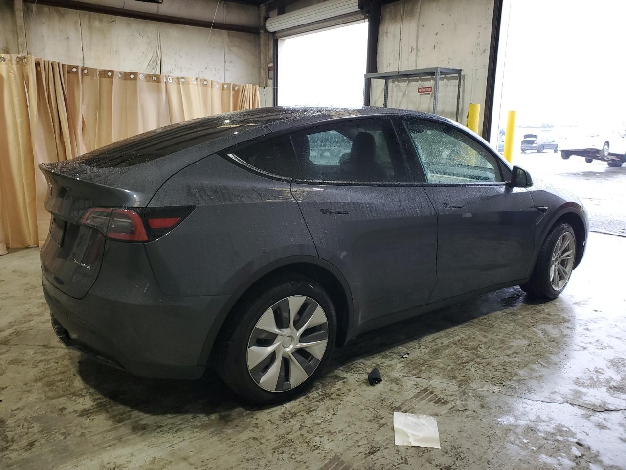2023 TESLA MODEL Y  VIN:7SAYGDEE7PF926596