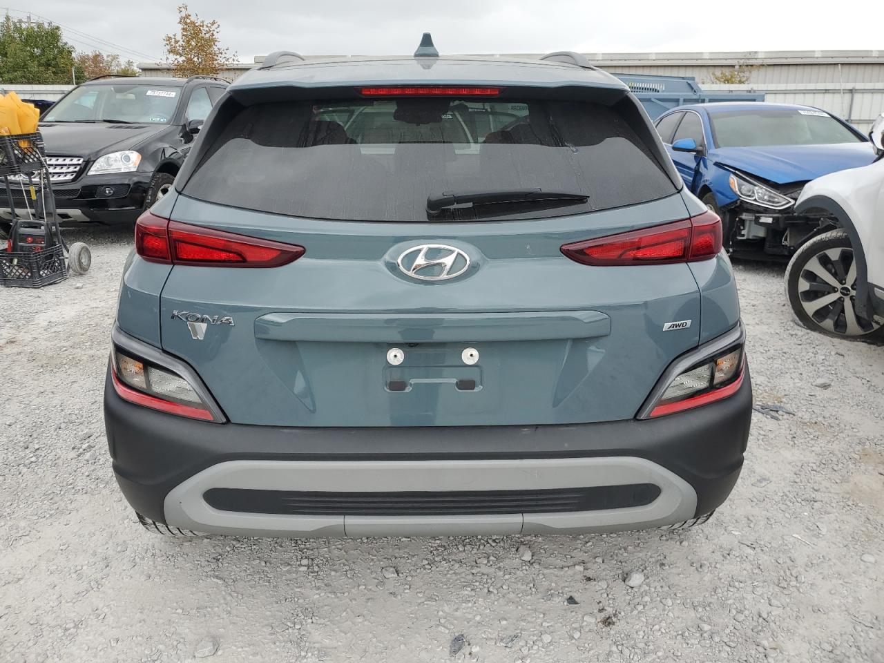 2022 HYUNDAI KONA SEL VIN:KM8K6CAB2NU758409