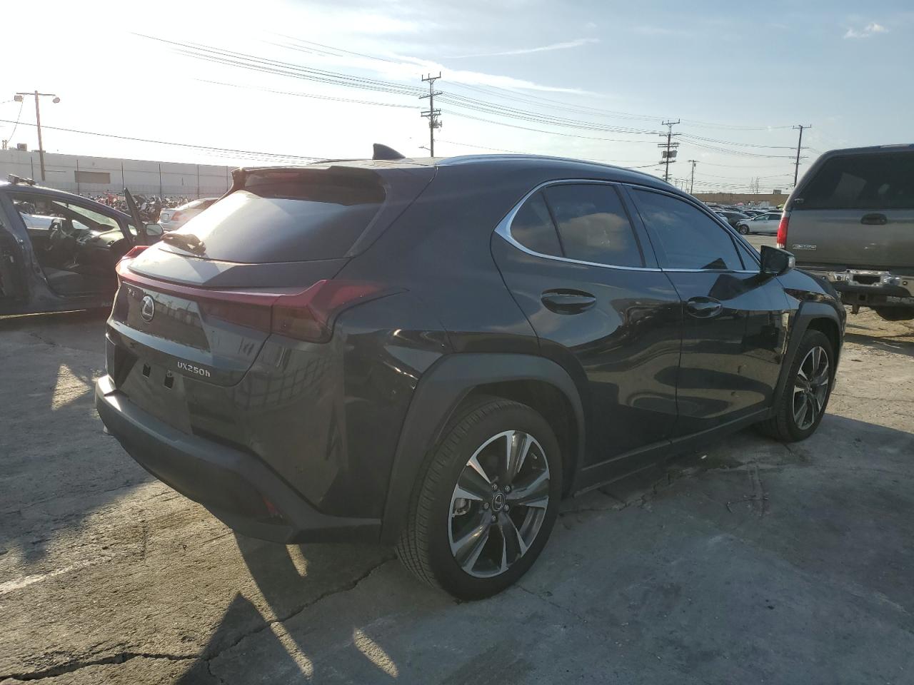 2023 LEXUS UX 250H BASE VIN:JTHX6JBH1P2143140