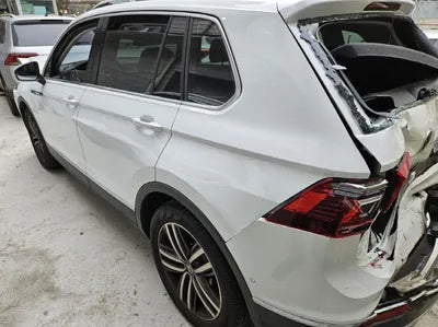 2023 Volkswagen Tiguan VIN: