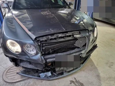 2015 Bentley Flying Spur V8 SCBET53W0FC050384 VIN:SCBET53W0FC050384