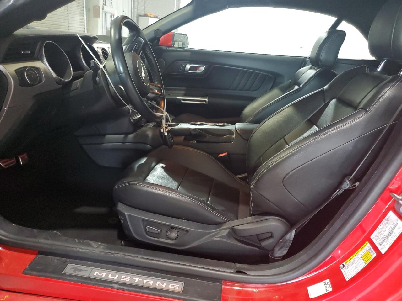 2022 FORD MUSTANG  VIN:1FATP8UH2N5103606
