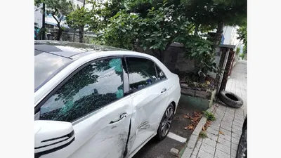 2016 Mercedes-Benz E 220 WDDHF0AB0GB219126 VIN:WDDHF0AB0GB219126