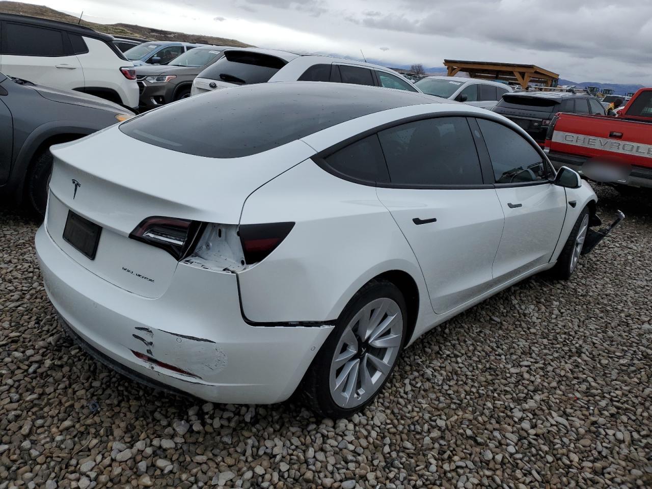2022 TESLA MODEL 3  VIN:5YJ3E1EB0NF143604